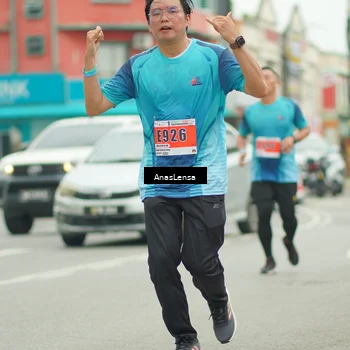 Runner Photo 8897547