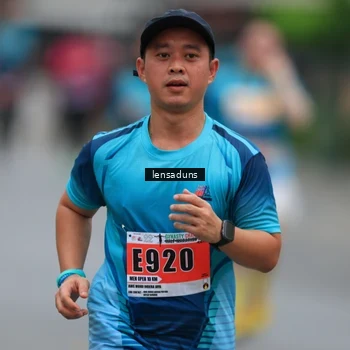 Runner Photo 8897559