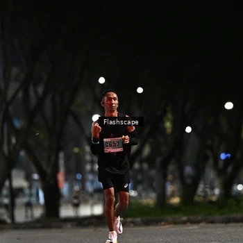 Runner Photo 8897561