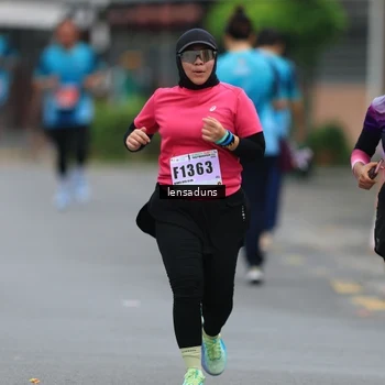 Runner Photo 8897581