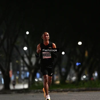 Runner Photo 8897591