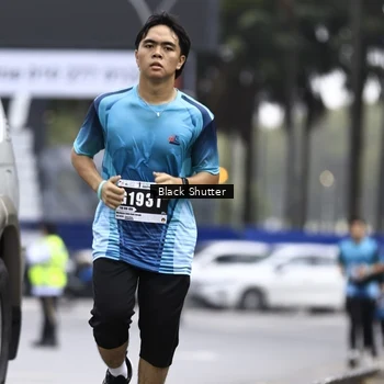 Runner Photo 8897654