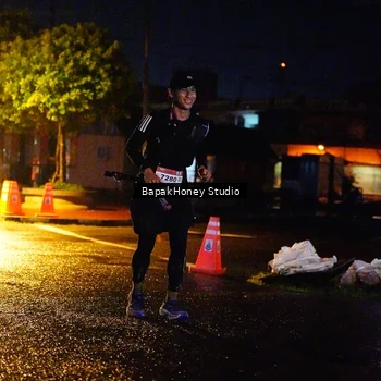 Runner Photo 8897659