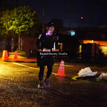 Runner Photo 8897660