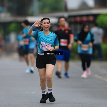 Runner Photo 8897661