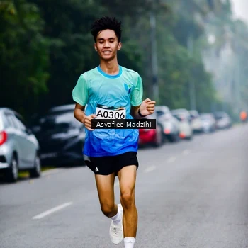 Runner Photo 8897696