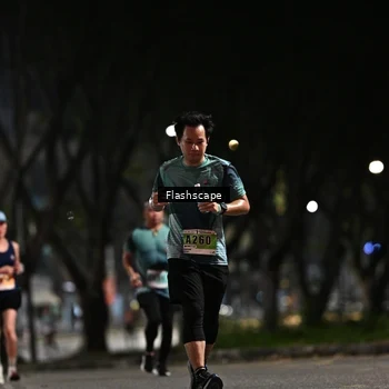 Runner Photo 8897749