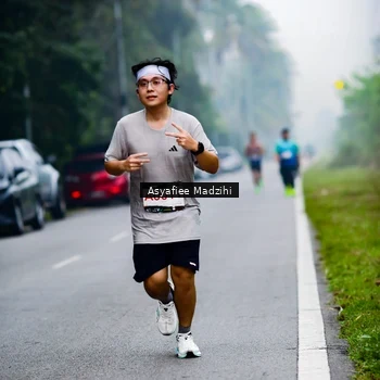 Runner Photo 8897764