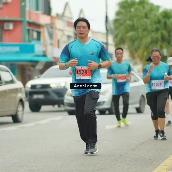Runner Photo 8897765