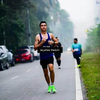 Runner Photo 8897773
