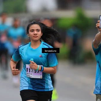 Runner Photo 8897891