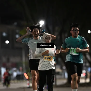 Runner Photo 8897999