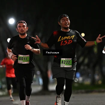 Runner Photo 8898024