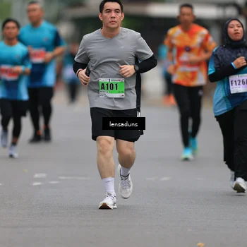 Runner Photo 8898034