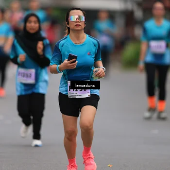 Runner Photo 8898039