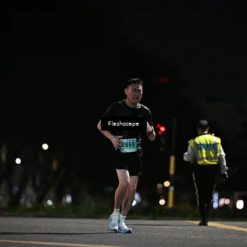 Runner Photo 8898064