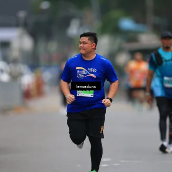 Runner Photo 8898073