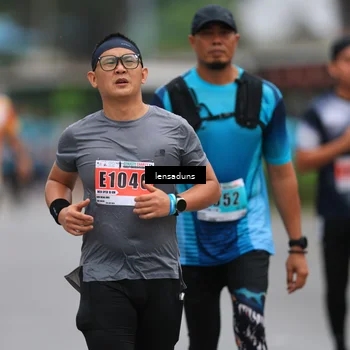 Runner Photo 8898121