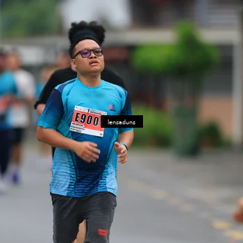 Runner Photo 8898132