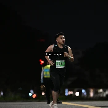 Runner Photo 8898159