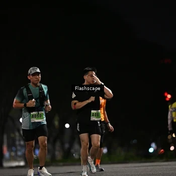 Runner Photo 8898190