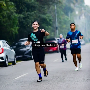 Runner Photo 8898202