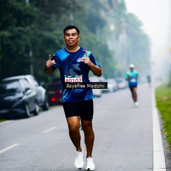 Runner Photo 8898215
