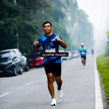 Runner Photo 8898235