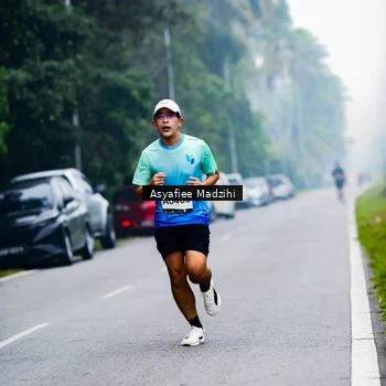 Runner Photo 8898245
