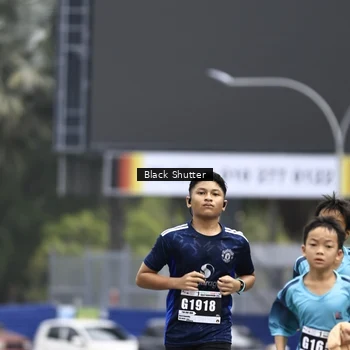 Runner Photo 8898249