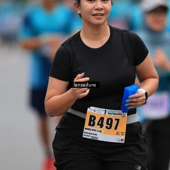 Runner Photo 8898257