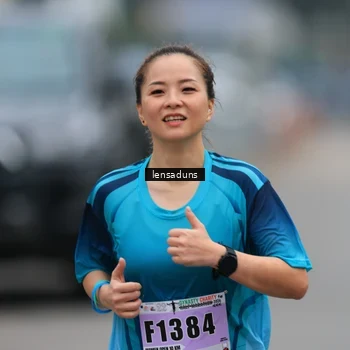 Runner Photo 8898258
