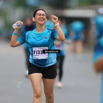 Runner Photo 8898281