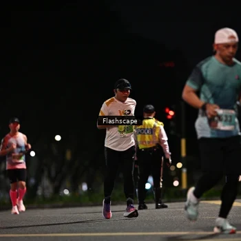 Runner Photo 8898302