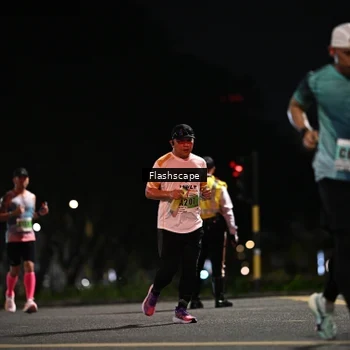 Runner Photo 8898308