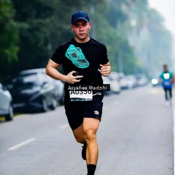 Runner Photo 8898309
