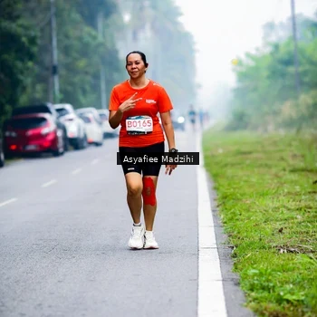 Runner Photo 8898350