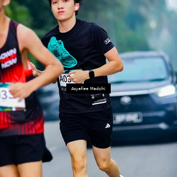 Runner Photo 8898386