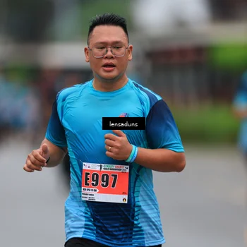 Runner Photo 8898416