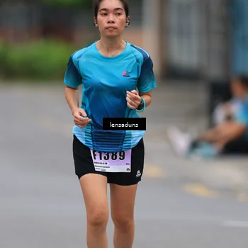 Runner Photo 8898474