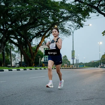 Runner Photo 8898479