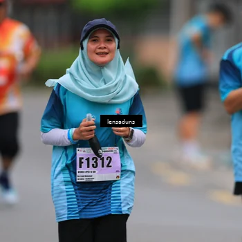 Runner Photo 8898696