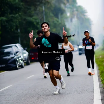 Runner Photo 8898743