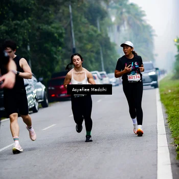 Runner Photo 8898746