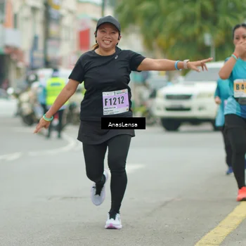 Runner Photo 8898802
