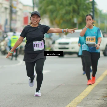 Runner Photo 8898817