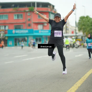 Runner Photo 8898819