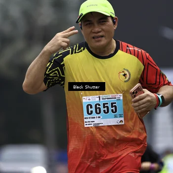 Runner Photo 8898861