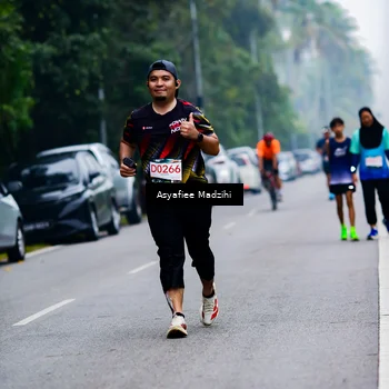 Runner Photo 8898892