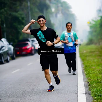 Runner Photo 8898914